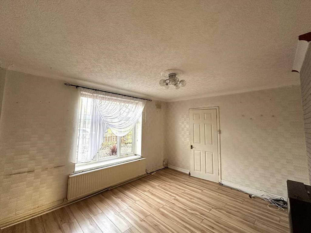 Entrance hall: