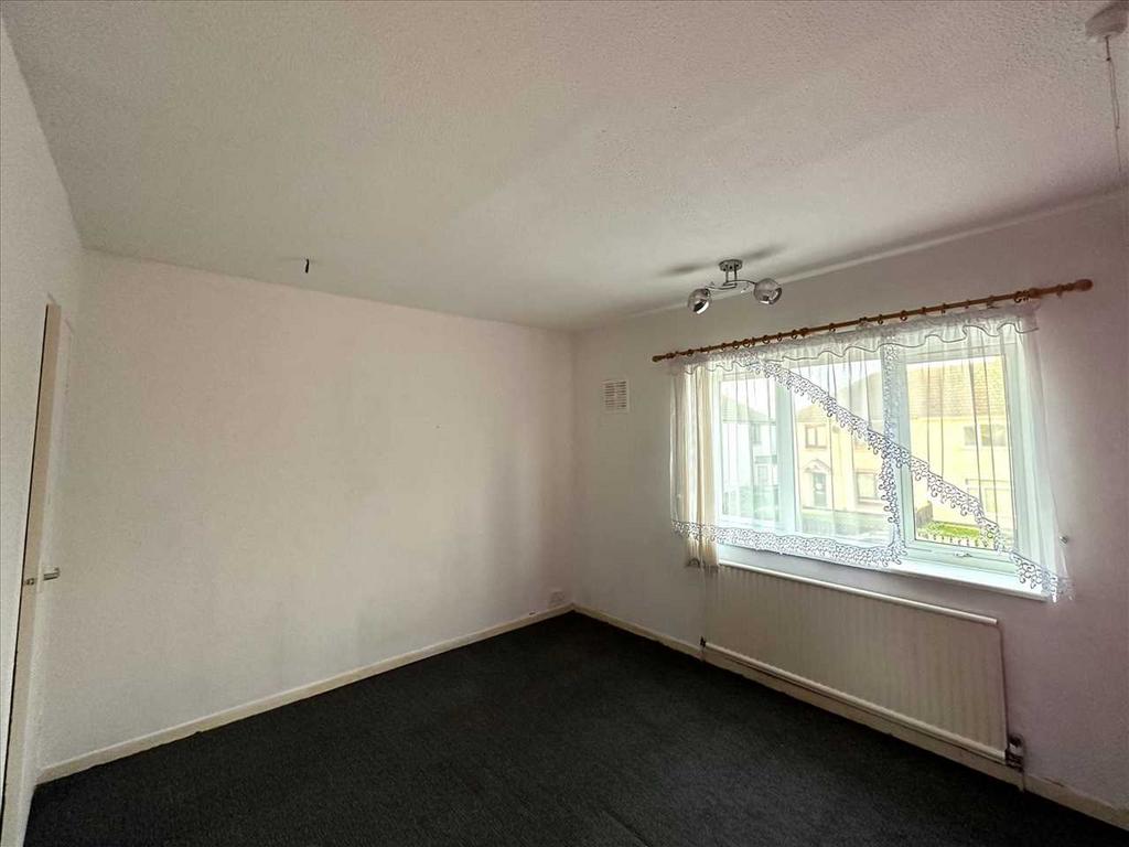 Front double bedroom