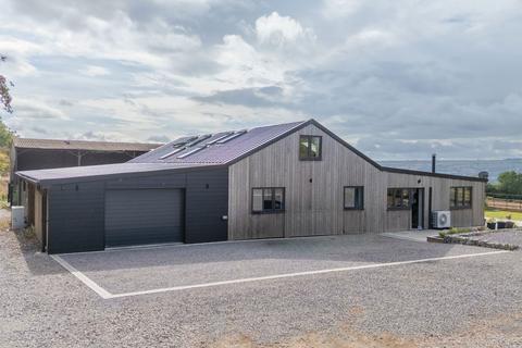 4 bedroom barn conversion for sale, Winters Lane, Redhill
