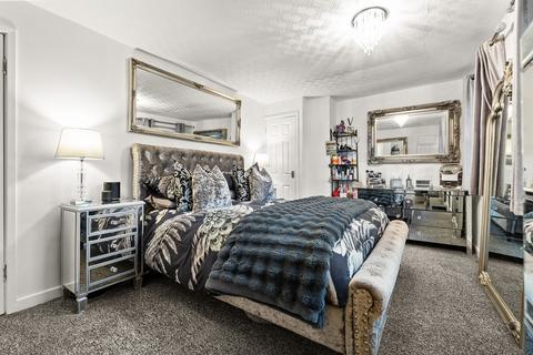 undefined, North End, Cambusbarron, FK7