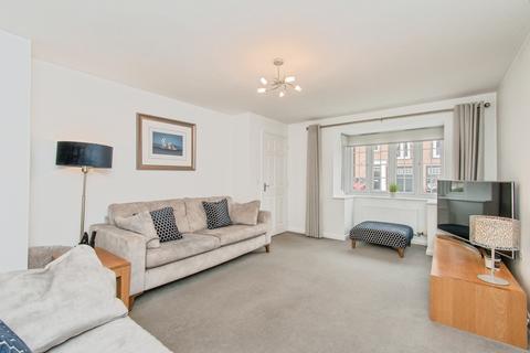 3 bedroom terraced house for sale, Bedale Road, West Yorkshire WF10