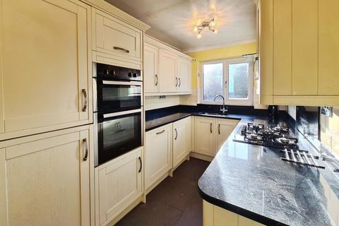 undefined, Oak Tree Crescent, Stalybridge, Greater Manchester, SK15