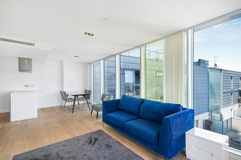 2 Living Room 2