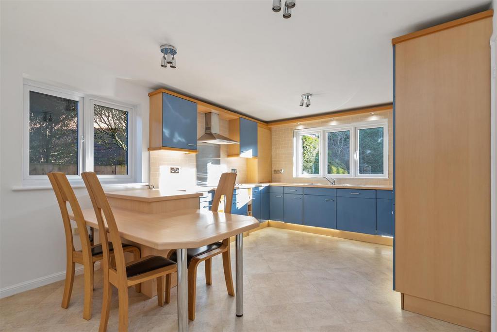 7, Cheveridge Close Solihull, B91 3 TT 19.jpg