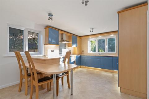 undefined, Cheveridge Close, Solihull