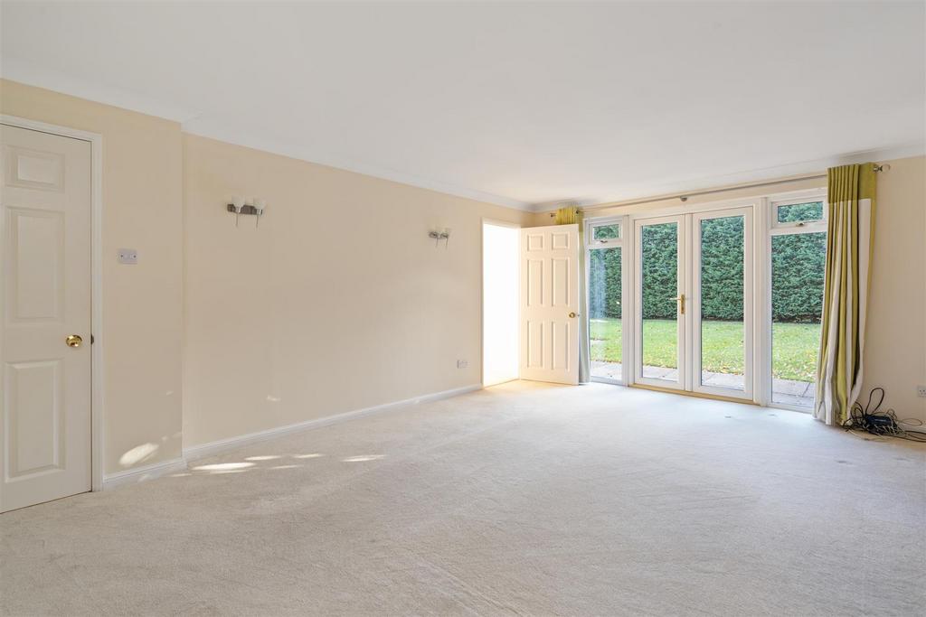 7, Cheveridge Close Solihull, B91 3 TT 15.jpg