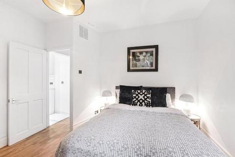 3 bedroom apartment to rent, Transept Street, London NW1