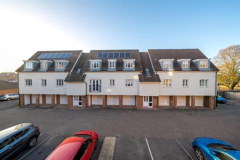undefined, Hawkes Way, Maidstone
