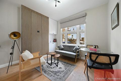 undefined, Charlton Road, London