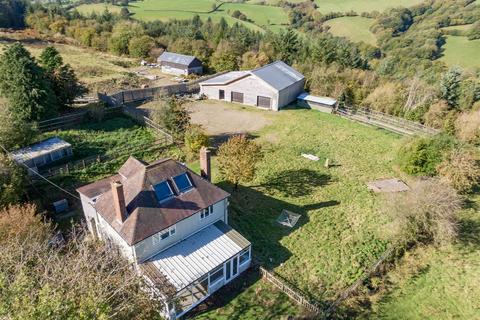 3 bedroom detached house for sale, Llanfihangel