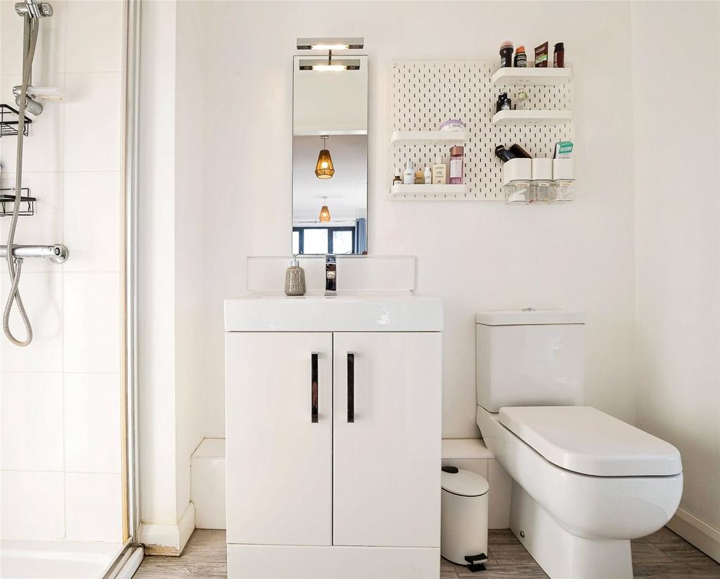 Ensuite