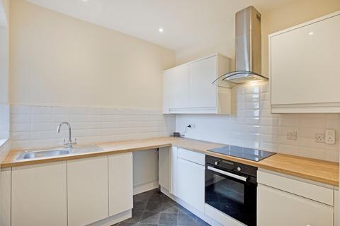 2 bedroom flat for sale, Market Place, Knaresborough