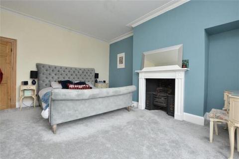 undefined, High Street, Knaresborough