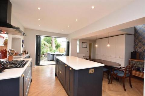 6 bedroom terraced house for sale, High Street, Knaresborough