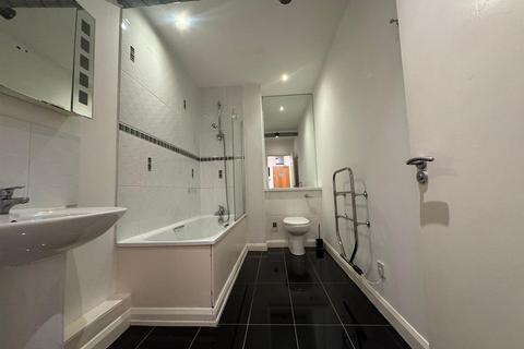 2 bedroom apartment for sale, Tobacco Factory, Phase 1, 30 Ludgate Hill