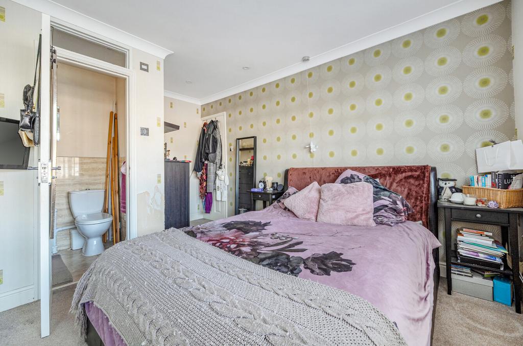 1381052 2 6925961...