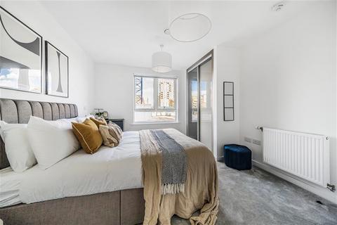 2 bedroom apartment to rent, at Fresh Wharf, 502 Pelican House, 42 Fresh Wharf Road IG11