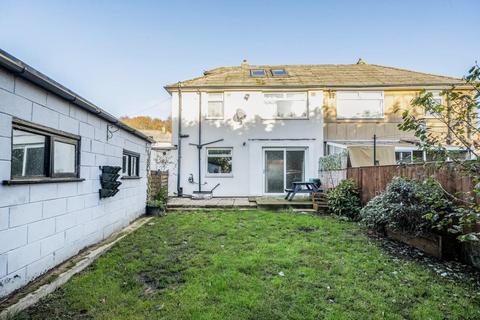 undefined, Iveson Road, Cookridge, LS16