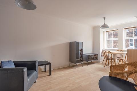 undefined, Hutton Terrace, Newcastle Upon Tyne NE2