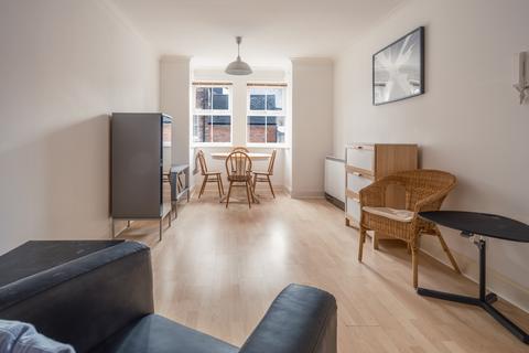 undefined, Hutton Terrace, Newcastle Upon Tyne NE2