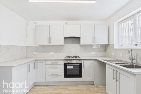 undefined, Stantonbury Close, Milton Keynes