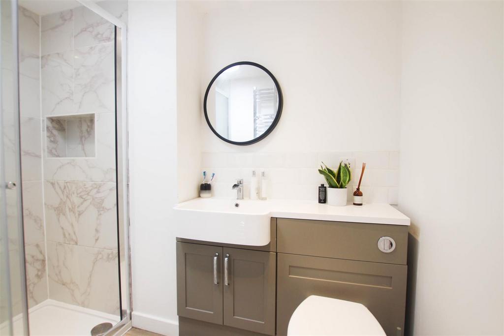 Shower room.jpg