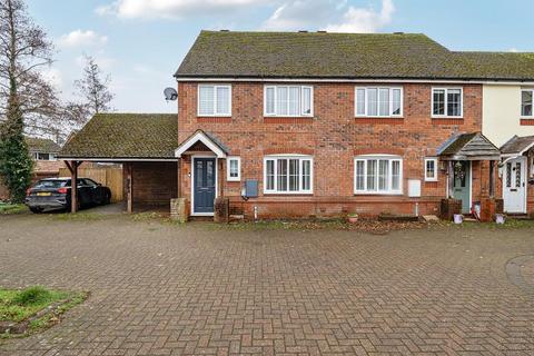 undefined, Lambourn, Berkshire, RG17