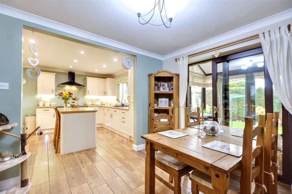 Kitchen Diner