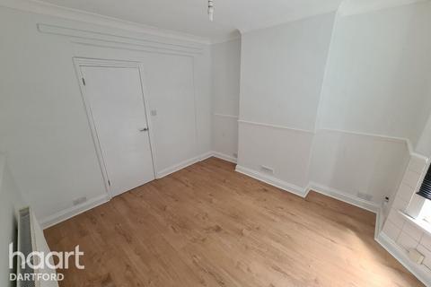 undefined, Maximfeldt Road, Erith