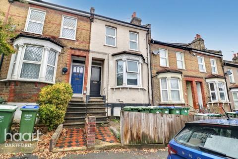 undefined, Maximfeldt Road, ERITH