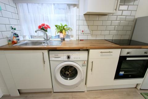 undefined, St. Michael's Terrace, London N22