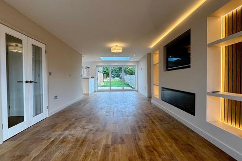 undefined, Springfield Crescent, Sutton Coldfield, B76 2SS