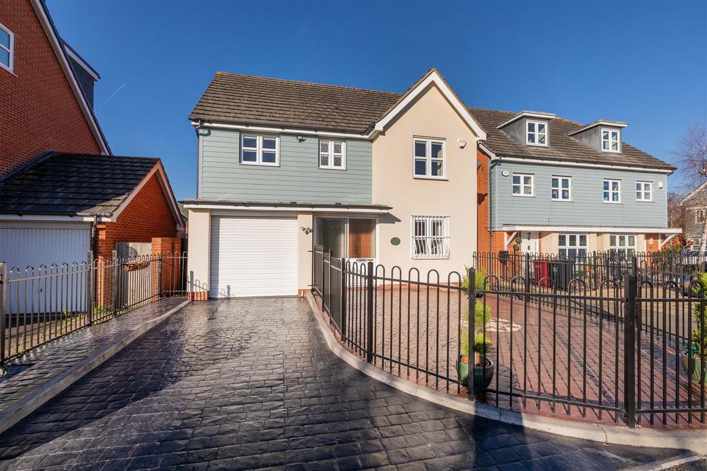 22 Mathercombe Road-4.jpg