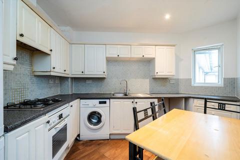 undefined, Grasgarth Close, London W3