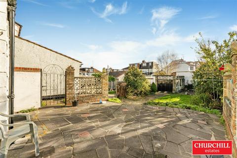 undefined, Elmcroft Avenue, Wanstead