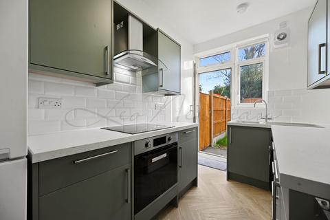 undefined, Lodge Court, Hornchurch, RM12