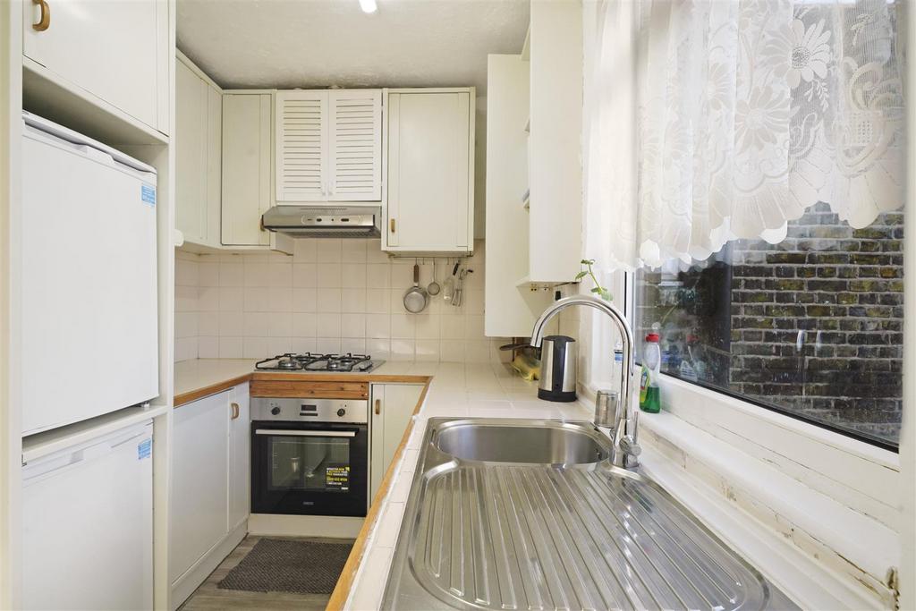 12 A Watford Road - o7uce18gd Bm IMJno OKDQ.jpg