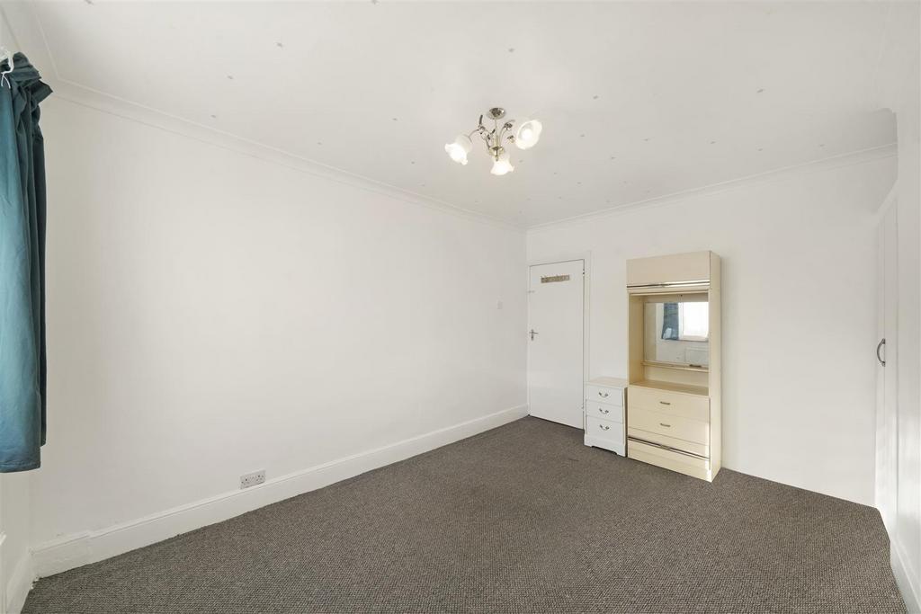12 A Watford Road - s Qm7vf Fm Jz Oti Y70j3w1.jpg