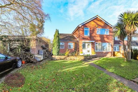 undefined, Lovell Close, Nottingham, NG6