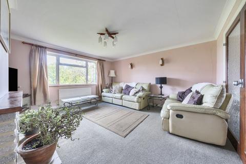 3 bedroom detached bungalow for sale, Top Green, Romsey SO51