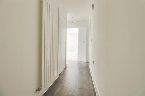 undefined, Albany Court, Leigh-on-Sea SS9