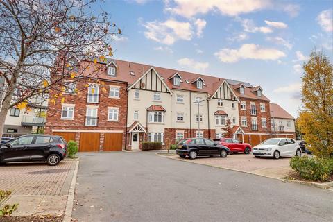 undefined, Albany Court, Leigh-On-Sea SS9