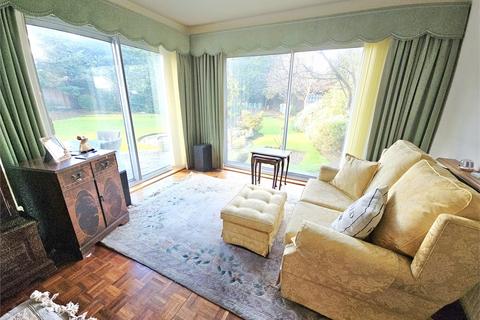 undefined, Southbourne Gardens, Westcliff on sea, Westcliff on sea,