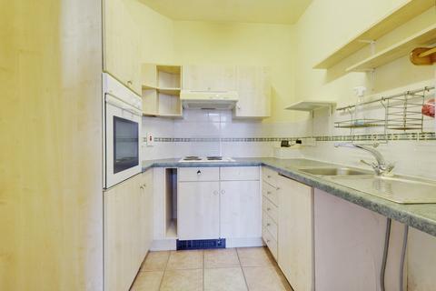 1 bedroom flat for sale, Dalys Road, Rochford, SS4
