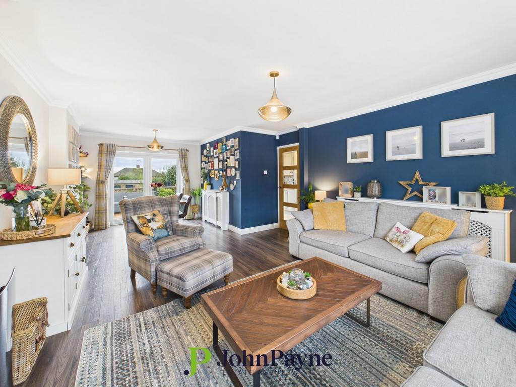 Living / Dining