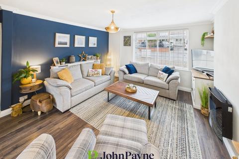 3 bedroom end of terrace house for sale, Headington Avenue, Whitmore Park, Coventry, CV6