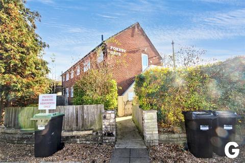 Hightown Road, Ringwood, Hampshire, BH24