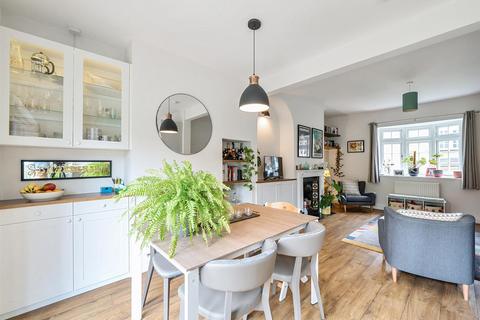 undefined, Midland Terrace, London NW2