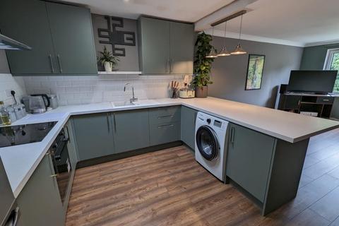 undefined, London Road, Northampton NN4