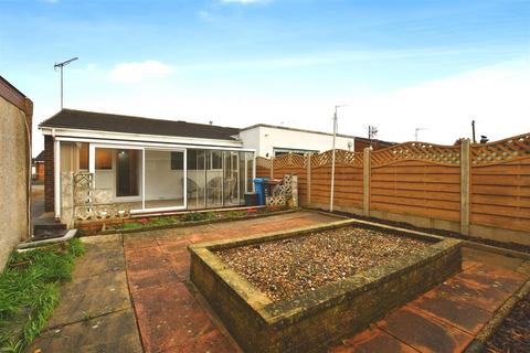 2 bedroom semi-detached bungalow for sale, Winchester Close, Hull